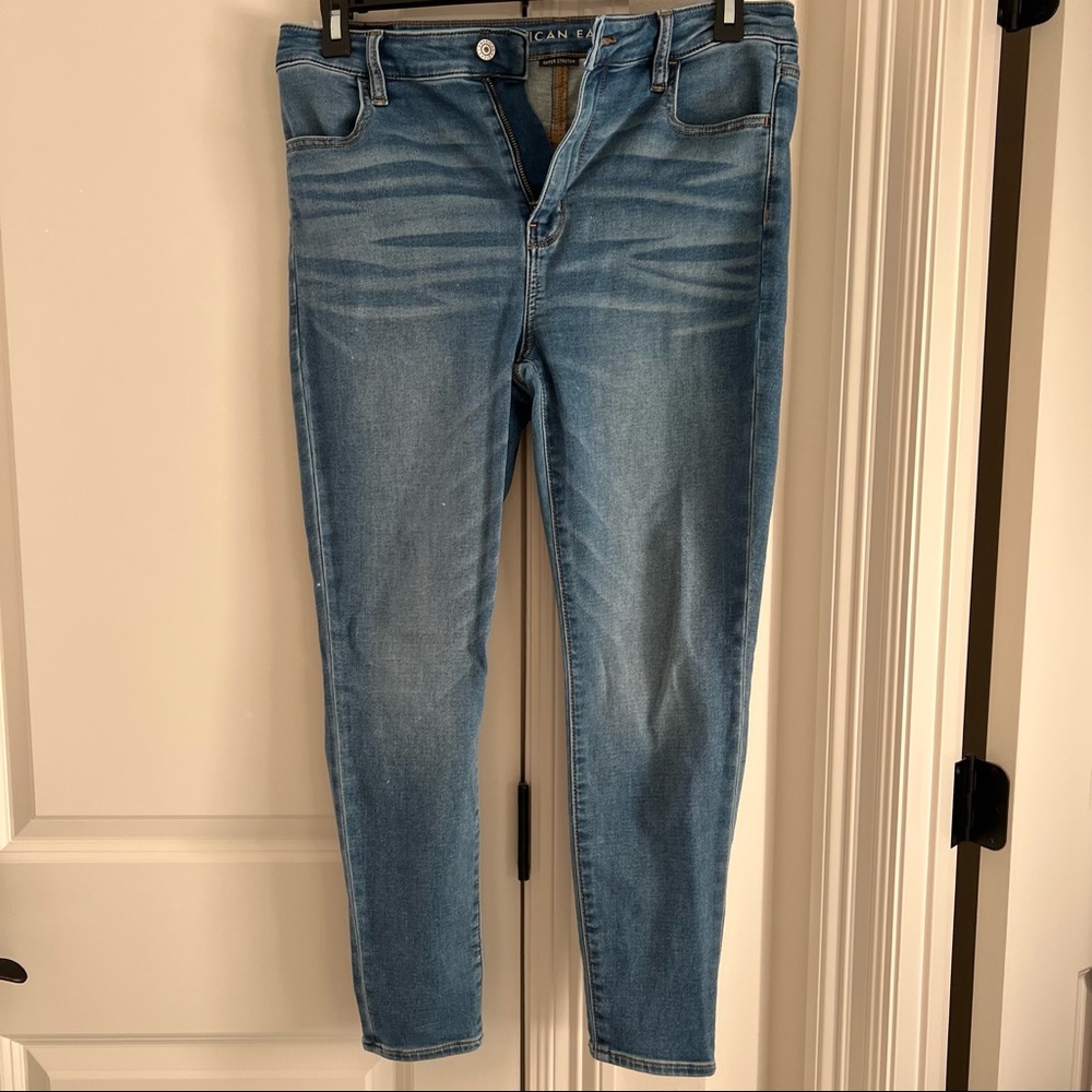 Super high rise jegging in 10XS. Worn once.